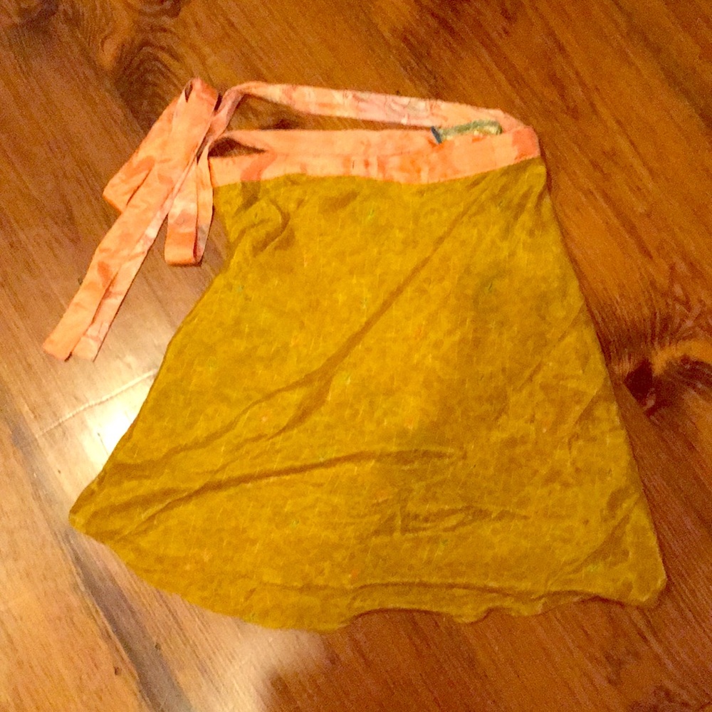 Beautiful silk rap-around skirt. Worn once.